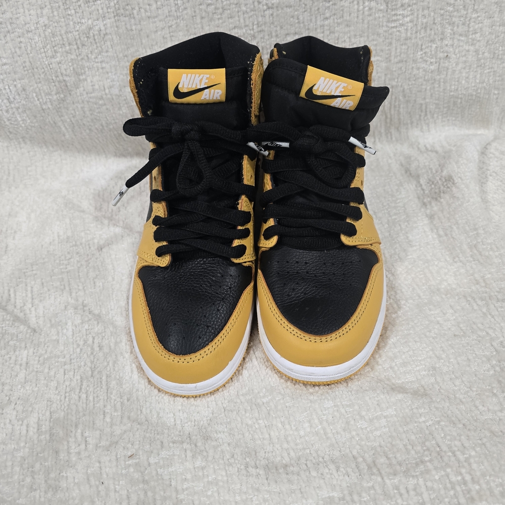 Nike Air Black and Yellow Sneakers